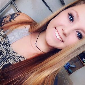 Meet your Posher, Kassidy